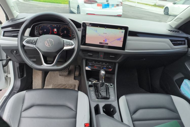 Used Volkswagen Bora 2023 280TSI DSG Prestige Edition Center Console