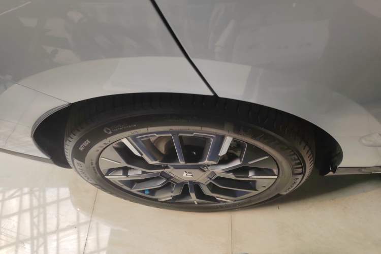 Used Hyptec HT 2023 670鸥翼 Ultra-High Voltage NDA Version
