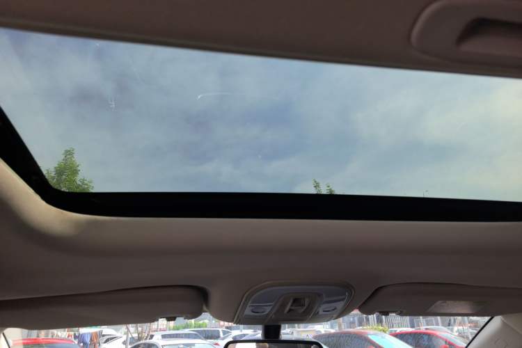 Used BYD Song MAX 2019 1.5T Automatic Smart Connect Ruiyi Sunroof Model 7 Seats China VI Standard
