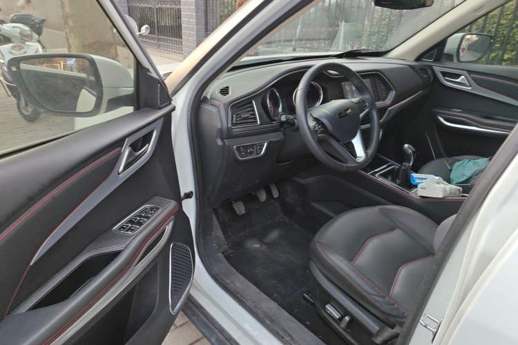 Used Zotye T300 2017 1.5L Manual Luxury Model