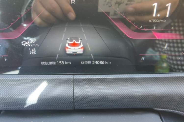 Used CHANGAN UNI-T 2020 1.5T Flagship Version Odometer Close Up