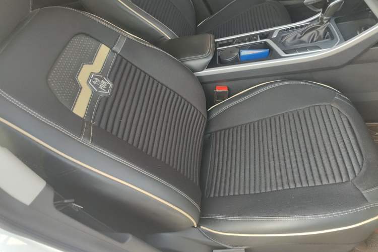 Used Geely Auto Vision X6 2020 1.4T CVT Luxury Edition
