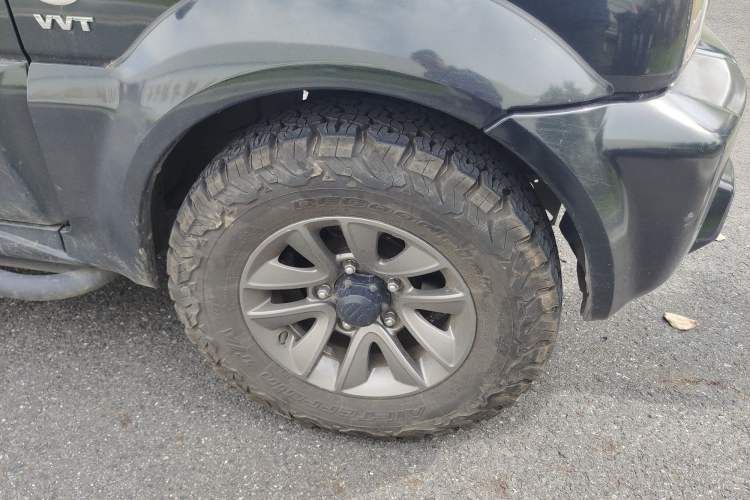 Used Suzuki Jimny 2015 1.3 AT JLX Right Front Wheel Hub