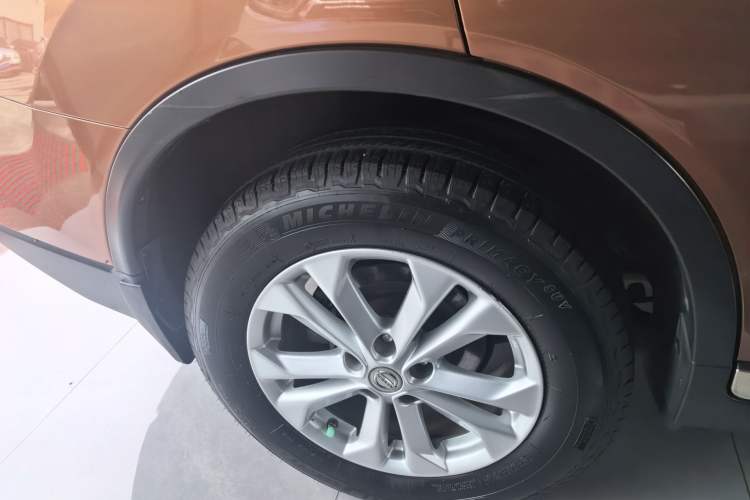 Used Nissan X-Trail 2015 2.0L CVT Comfort MAX Edition 2WD
