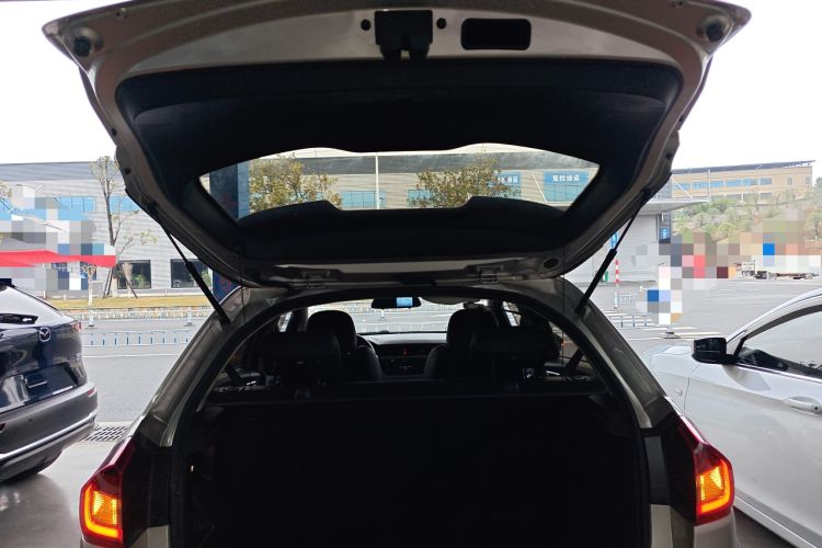 Used Geely Auto Vision X3 2019 Upgraded Model 1.5L Manual Elite Version
