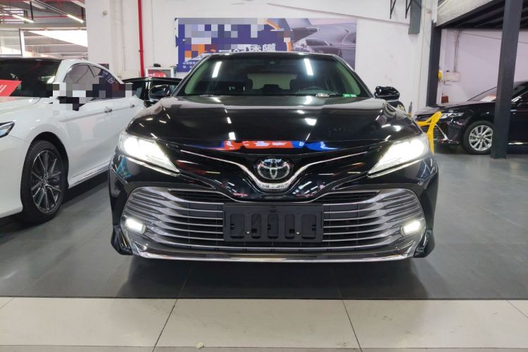 Used Toyota Camry 2018 2.5G Luxury Edition Front