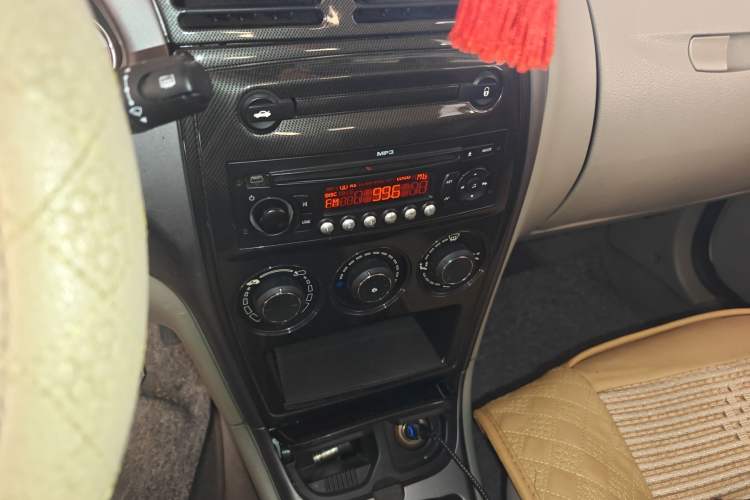 Used Citroen Elysee 2012 Sedan 1.6L Manual Tech Model
