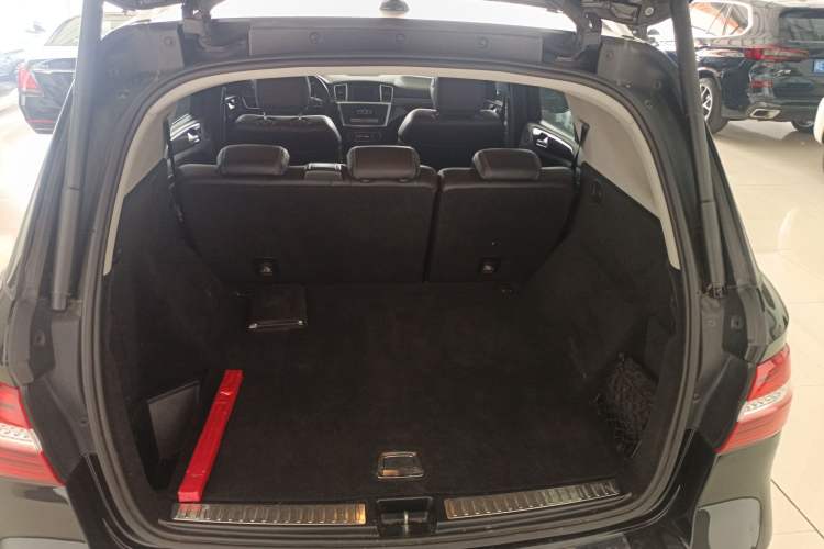 Used Mercedes-Benz M-Class 2014 ML 350 CDI 4MATIC
