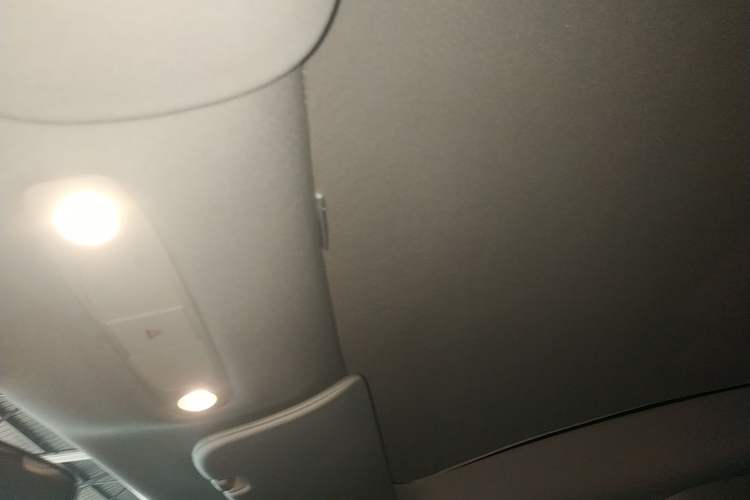 Used Tesla Model 3 (Import) 2019 Long-Range Rear-Wheel-Drive Version
