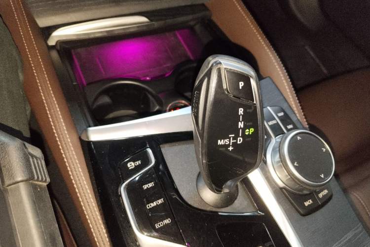 Used BMW 5 Series 2021 530Li Luxury Edition M Sport Package