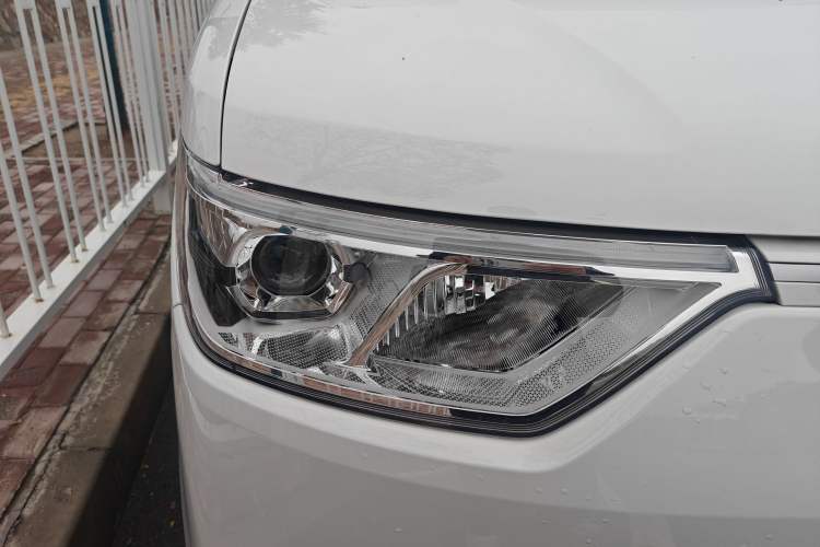 Used Ruichi EC75 2024 Pioneer Model I 50.38 kWh