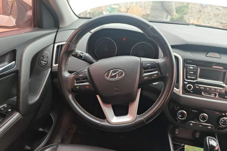 Used Hyundai ix25 2017 1.6L Automatic Smart Version