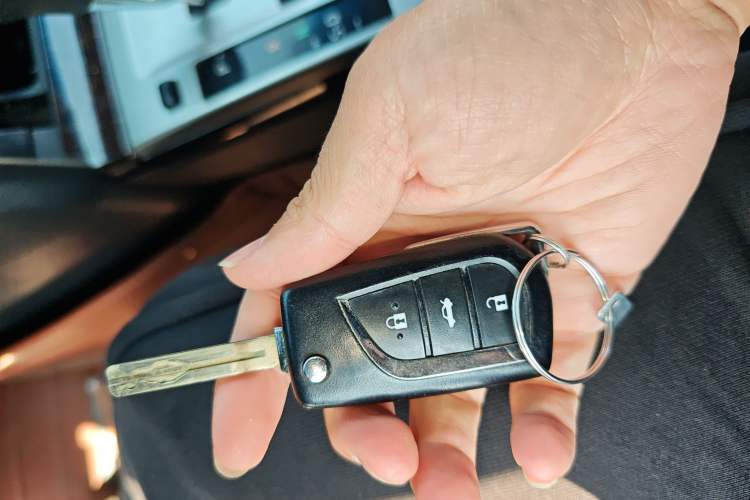 Used Toyota Camry 2015 2.0G Premier Edition