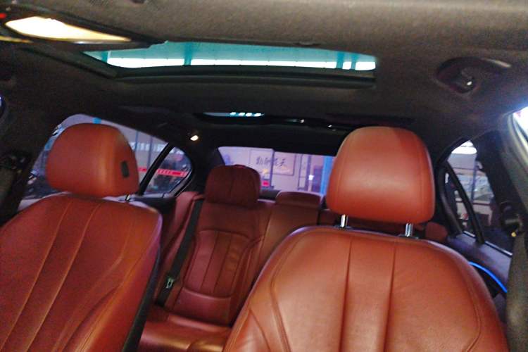 Used BMW 5 Series 2019 530Li Leading Model M Sport Package
