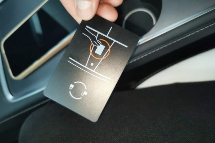 Used Tesla Model Y 2024 Rear-Wheel-Drive Version Vehicle Key