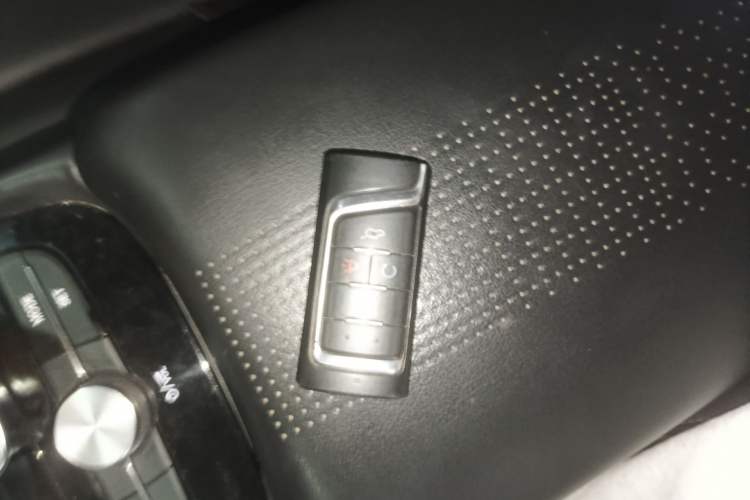 Used GAC Trumpchi GA6 2019 270T Automatic Luxury Edition Interior 1