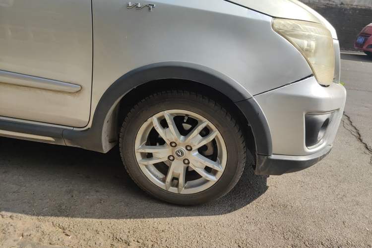 Used CHANGAN CX20 2014 1.4L Manual Sport Version China IV Standard Right Front Wheel Hub