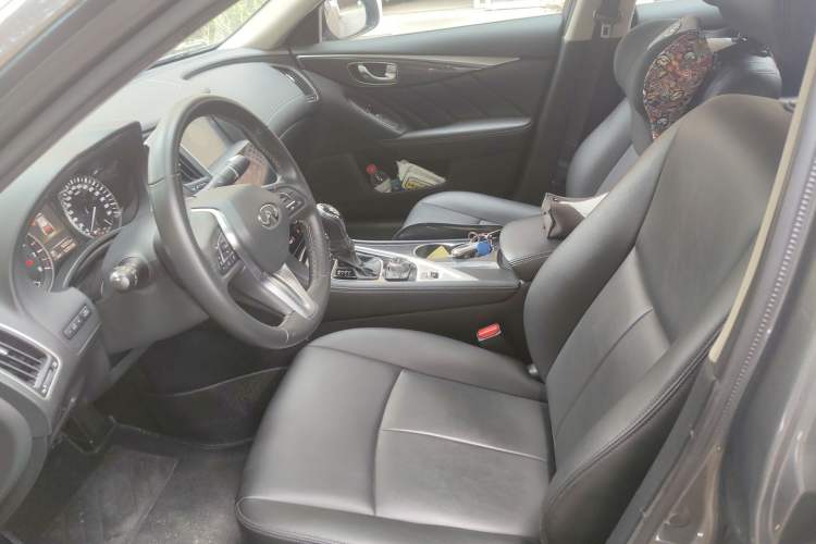 Used Infiniti Q50L 2018 2.0T Comfort Edition China VI Standard