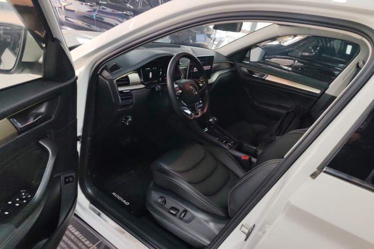 Used Skoda Kodiaq 2022 TSI330 7-Seater Two-Wheel-Drive Luxury Edition