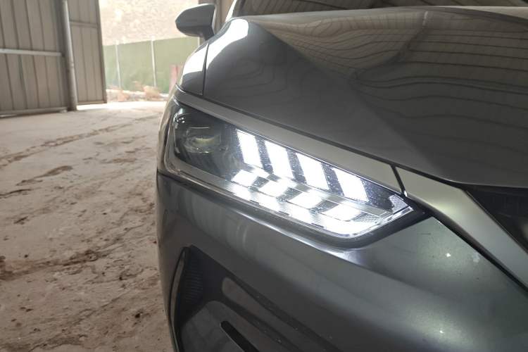 Used BYD Qin PLUS 2024 Honor Edition EV 510KM Leading Model