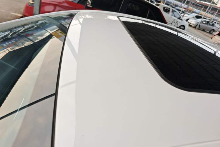 Used Buick Verano 2019 Sedan 20T Dual-Clutch Leading Model