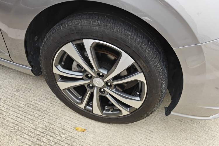 Used CHANGAN Eado 2020 PLUS Blue Whale NE 1.4T GDI DCT Flagship Model Right Front Wheel Hub