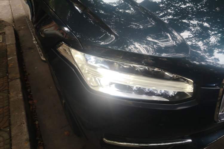 Used Volvo XC90 2018 T6 Zhiyi Edition 7-Seater