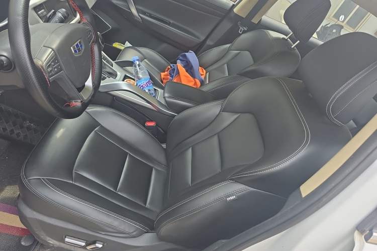 Used Geely Auto Emgrand X7 Sport 2016 1.8TD Automatic Smart Model Left Front Seat