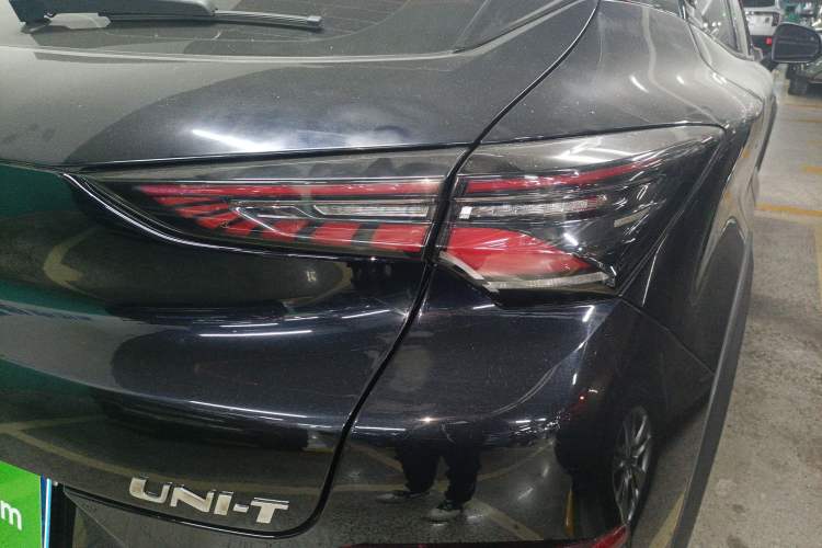 Used Changan UNI-T 2020 1.5T Flagship Version