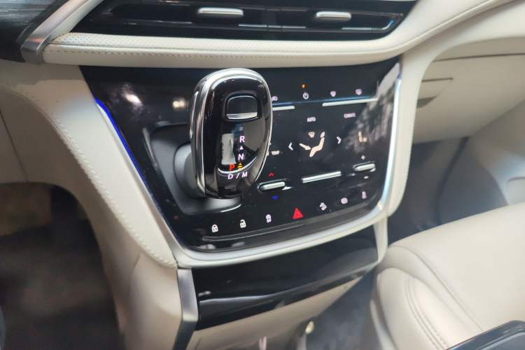 Used Buick GL8 2023 ES Lu Zun Comfort Model
