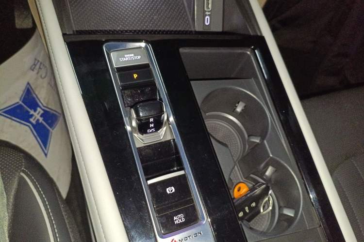 Used Volkswagen Teramont 2021 380TSI Four-Wheel Drive Prestige Luxury Edition Gear Lever