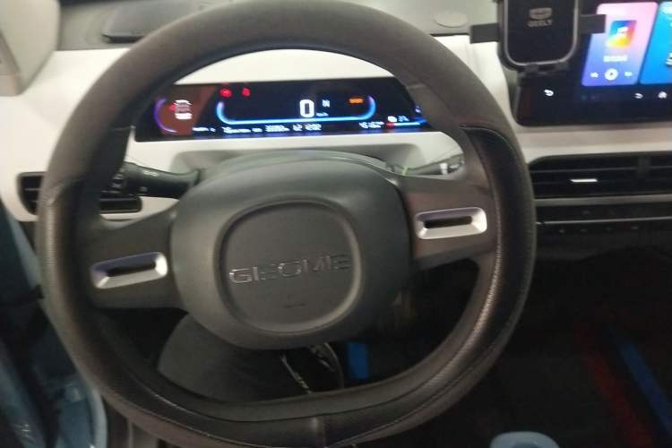 Used Geely Galaxy Panda 2023 Panda Mini 200km Endurance Bear