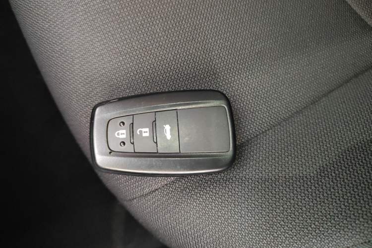 Used Toyota Corolla 2021 Dual-Motor 1.8L E-CVT Elite Edition