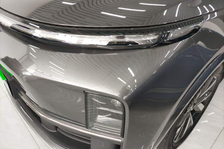 Used Li Auto L8 2023 Pro Model
