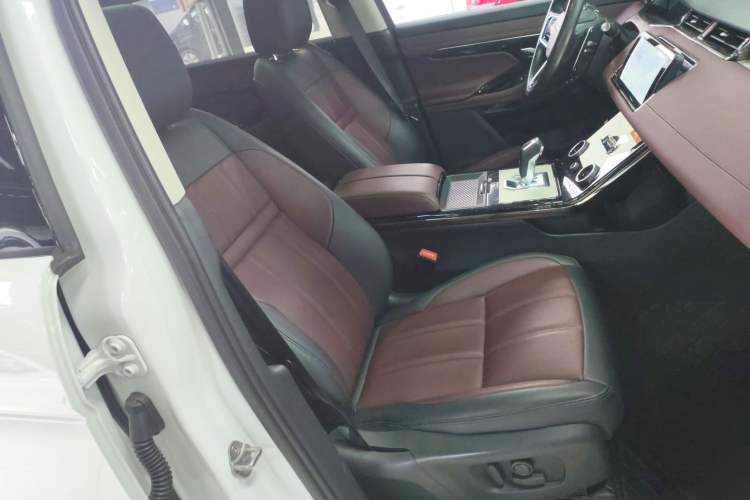 Used Land Rover Range Rover Evoque 2023 Aurora L 249 PS Luxury Edition