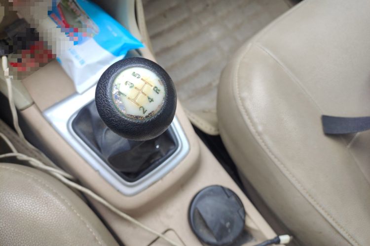 Used CHANGAN KAICHENG Ounuo S 2012 1.3L Standard Version
