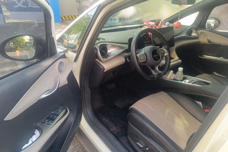 Used BYD Dolphin 2023 420 km Fashion Edition