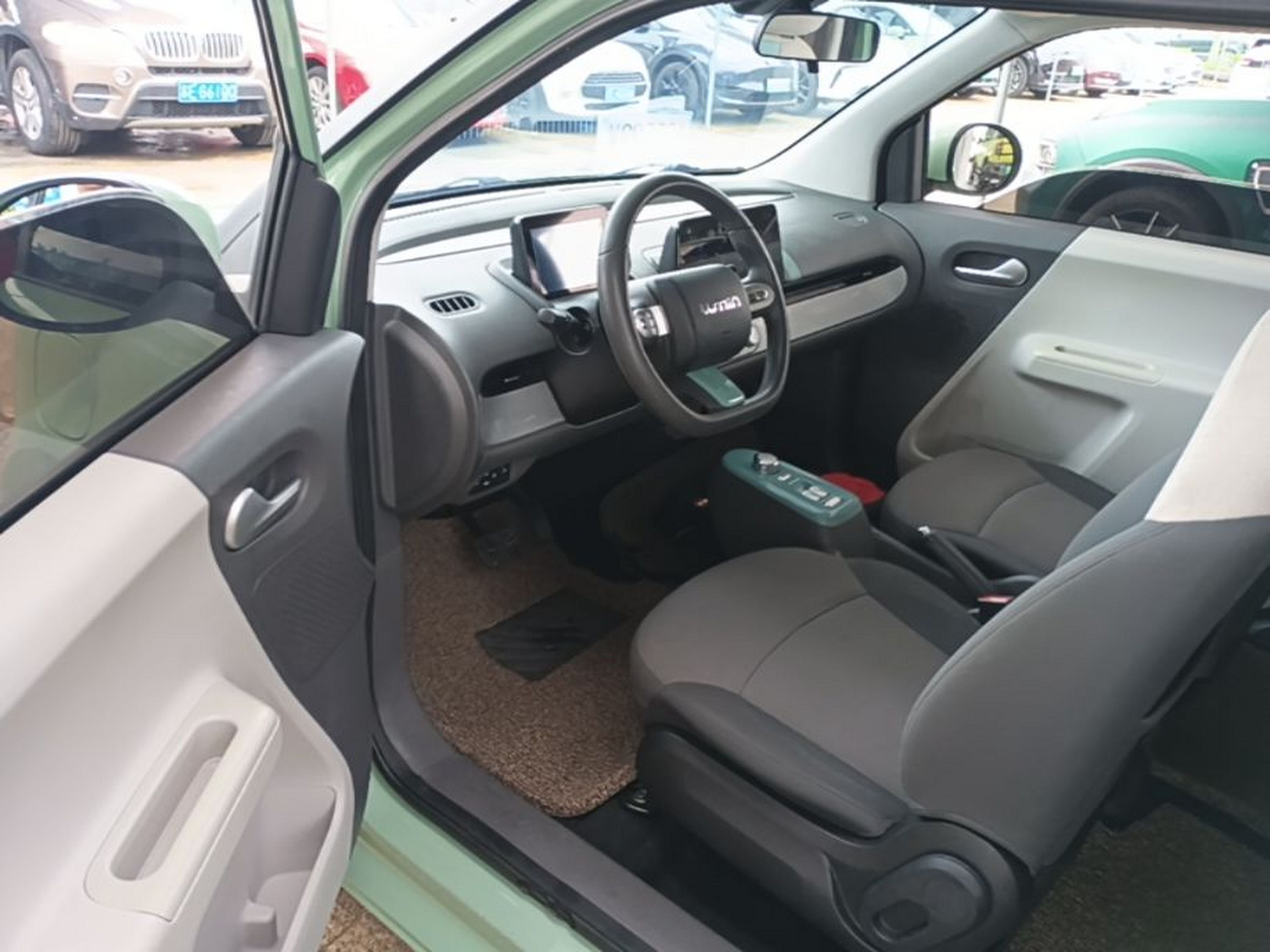 Interior delantero
