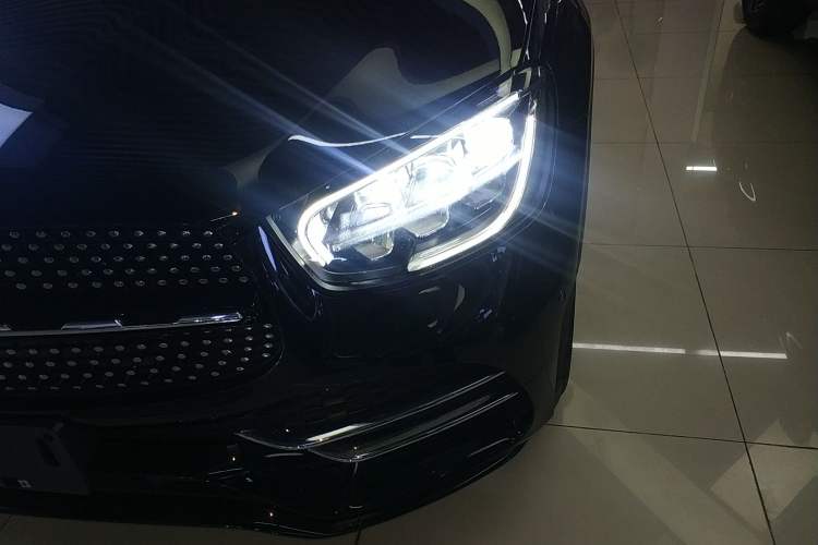 Used Mercedes-Benz GLC Coupe 2020 GLC 260 4MATIC Coupe SUV Left Front Headlight