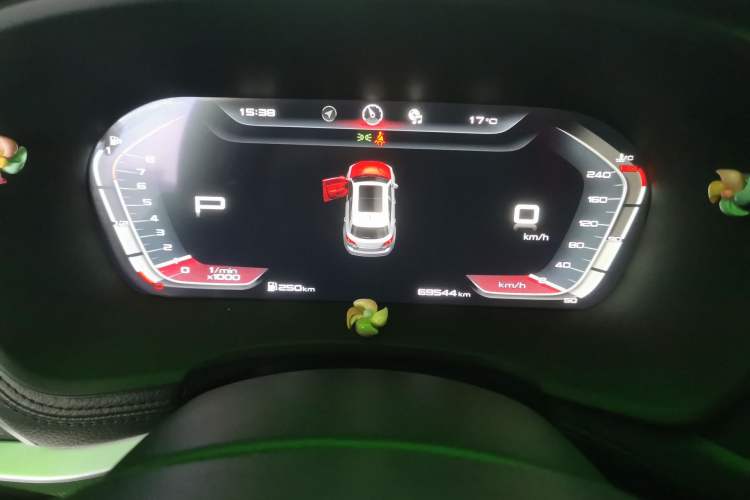 Used BORGWARD BX7 2018 28T Two-Wheel Drive Luxury Version 5 Seats China V Emission Standard