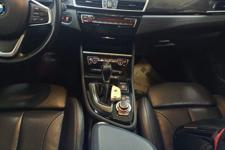 Used BMW 2 Series Active Tourer (Import) 2014 220i Luxury Design Package
