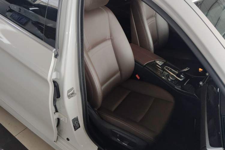 Used BMW 5 Series 2017 525Li Luxury Design Package