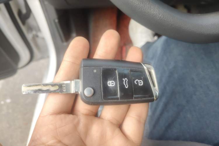 Used Volkswagen Touran 2018 Volkswagen Touran L 280TSI DSG Comfort Edition 7 Seats China V Emission Standard
