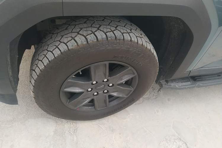 Used SAIC MAXUS Xingji X 2025 2.5T Luxury Edition
