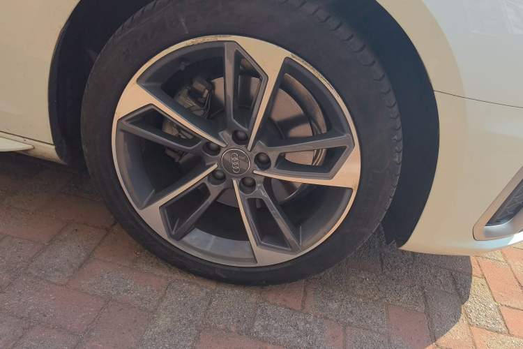 Used Audi A4L 2020 40 TFSI Fashion Dynamic Model
