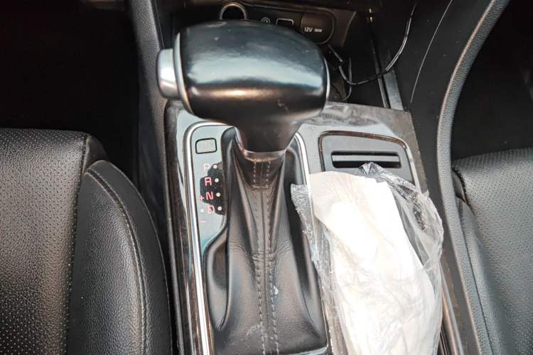 Used Kia K5 2016 2.0L Automatic LUX
