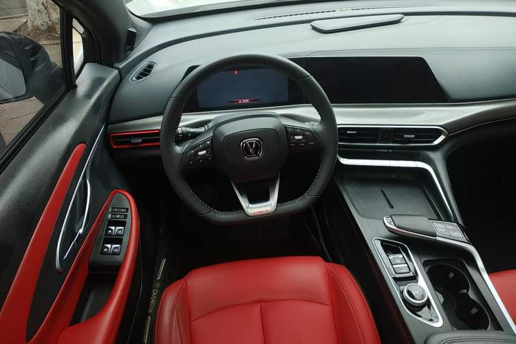 Used Changan UNI-T 2020 1.5T Flagship Version
