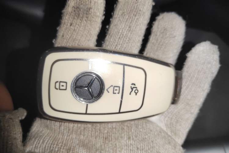 Used Mercedes-Benz C-Class 2021 C 260 L Sport Edition Star Collection Vehicle Key