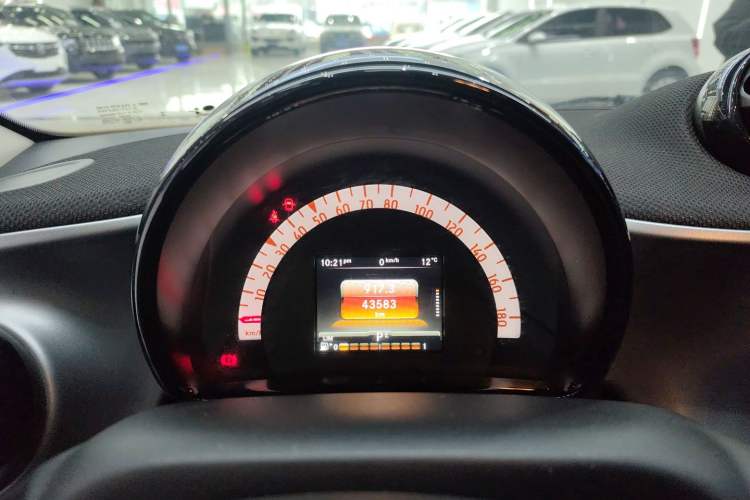 Used smart forfour 2018 1.0L 52kW Passion Edition Instrument Cluster