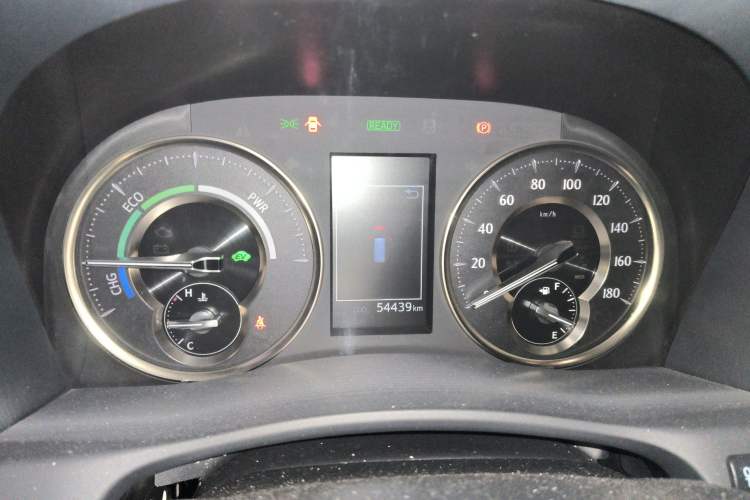 Used Toyota Vellfire 2023 Crown Dual-Engine 2.5L HV Luxury Edition Instrument Cluster